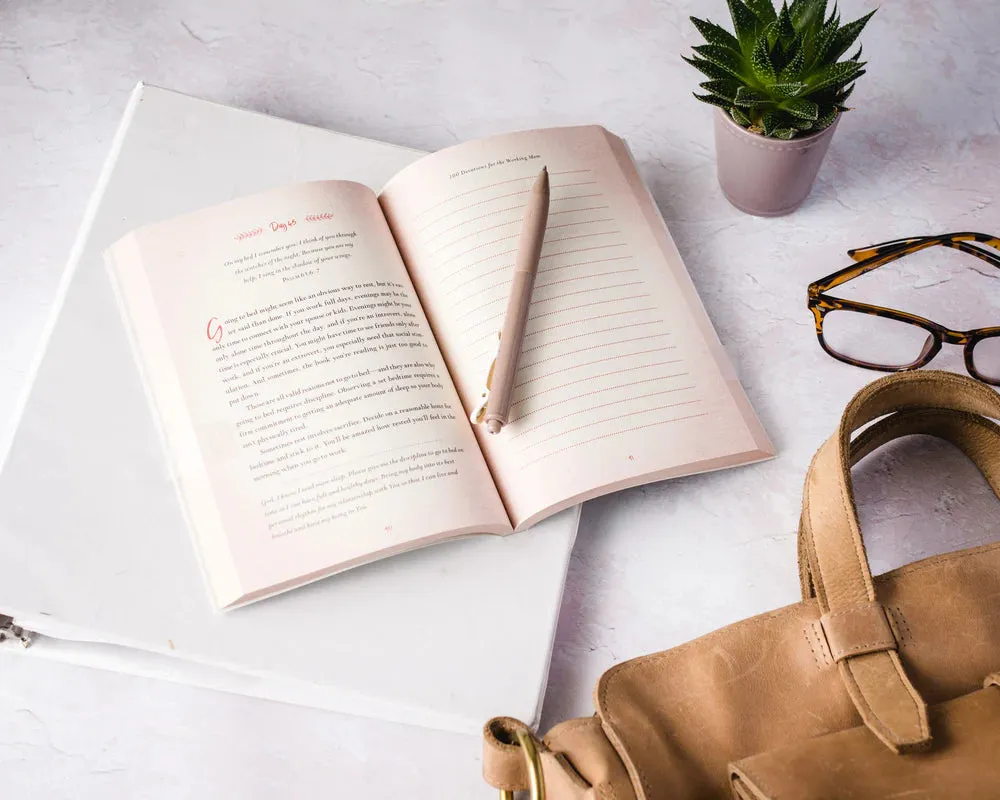 100 Devotions for Working Moms