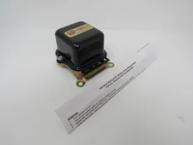 Carquest Standard Voltage Regulator VR103 -- New