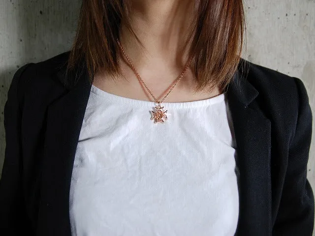 Grid Rose Cross