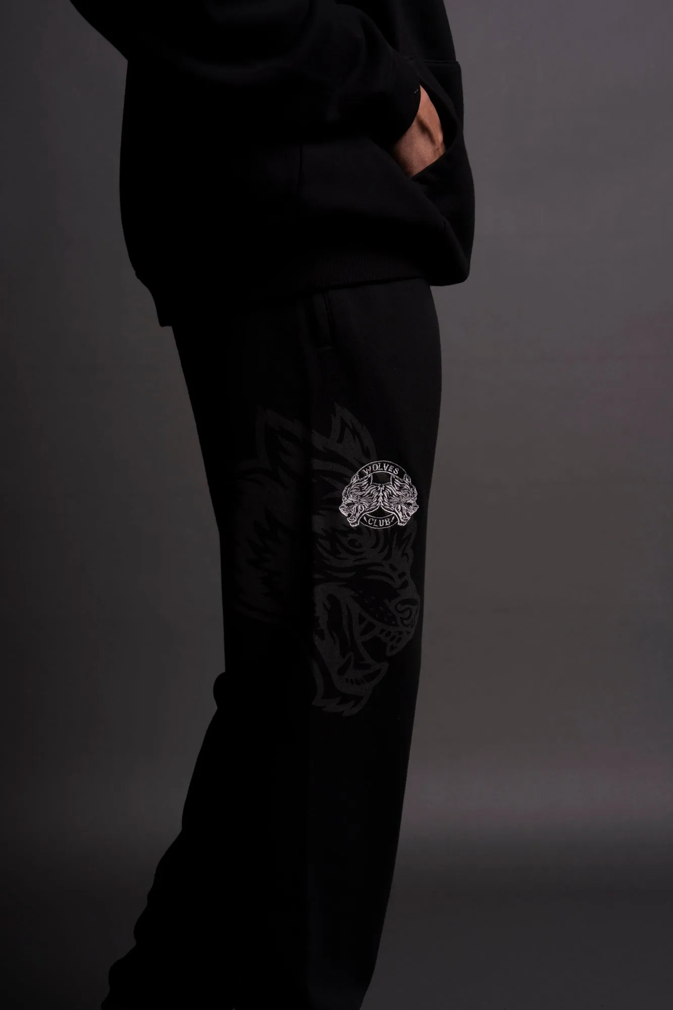 Loyalty Wolf Post Lounge Sweats in Black