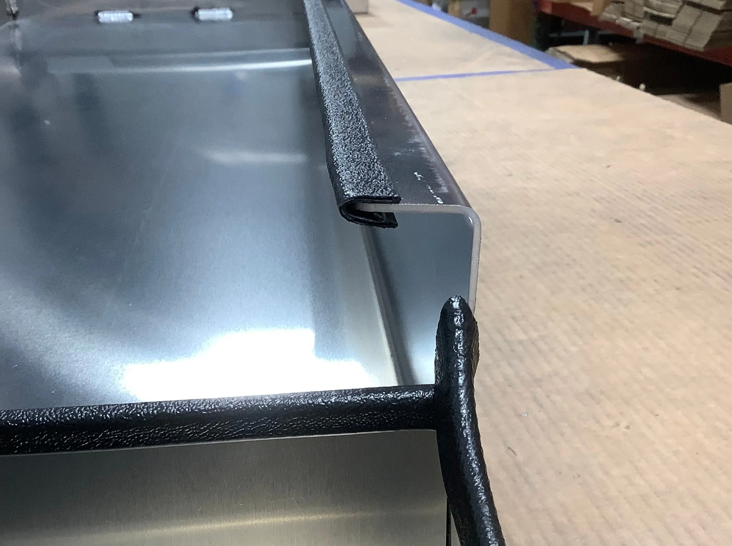 Outlet Cross Bin 4T