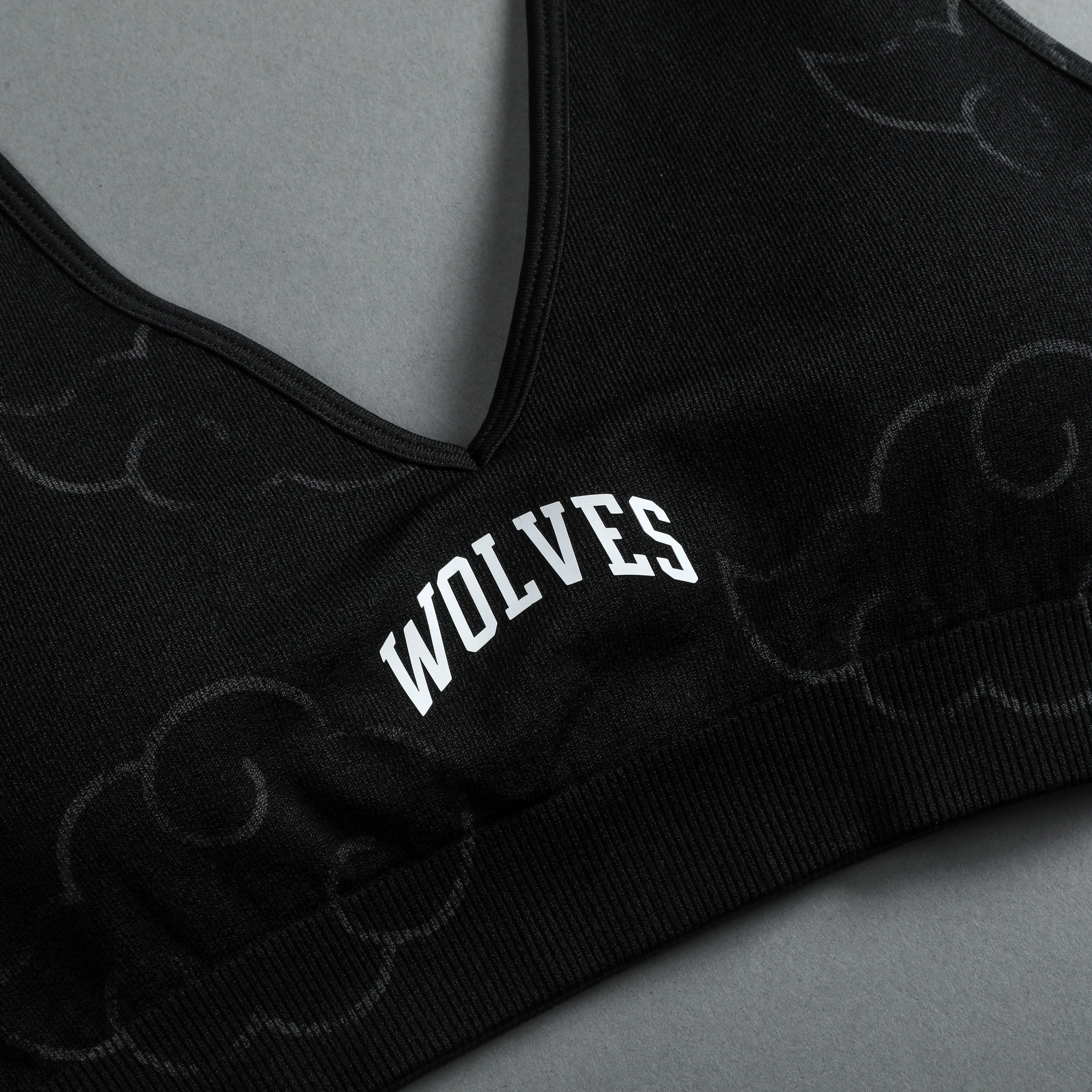 Wolf Cloud Loyalty "Everson Seamless" Halter Bra in Black